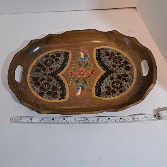 Vintage Floral Hand Painted Gold Mid Century Wood Serving Tray. - Picture 7 of 7